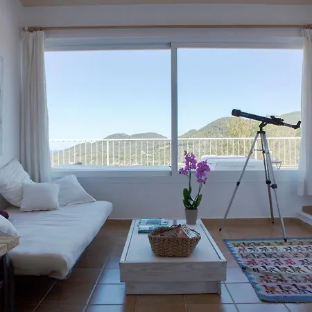 Hacienda Ses Caletes * Cala De San Vicente (Ibiza)